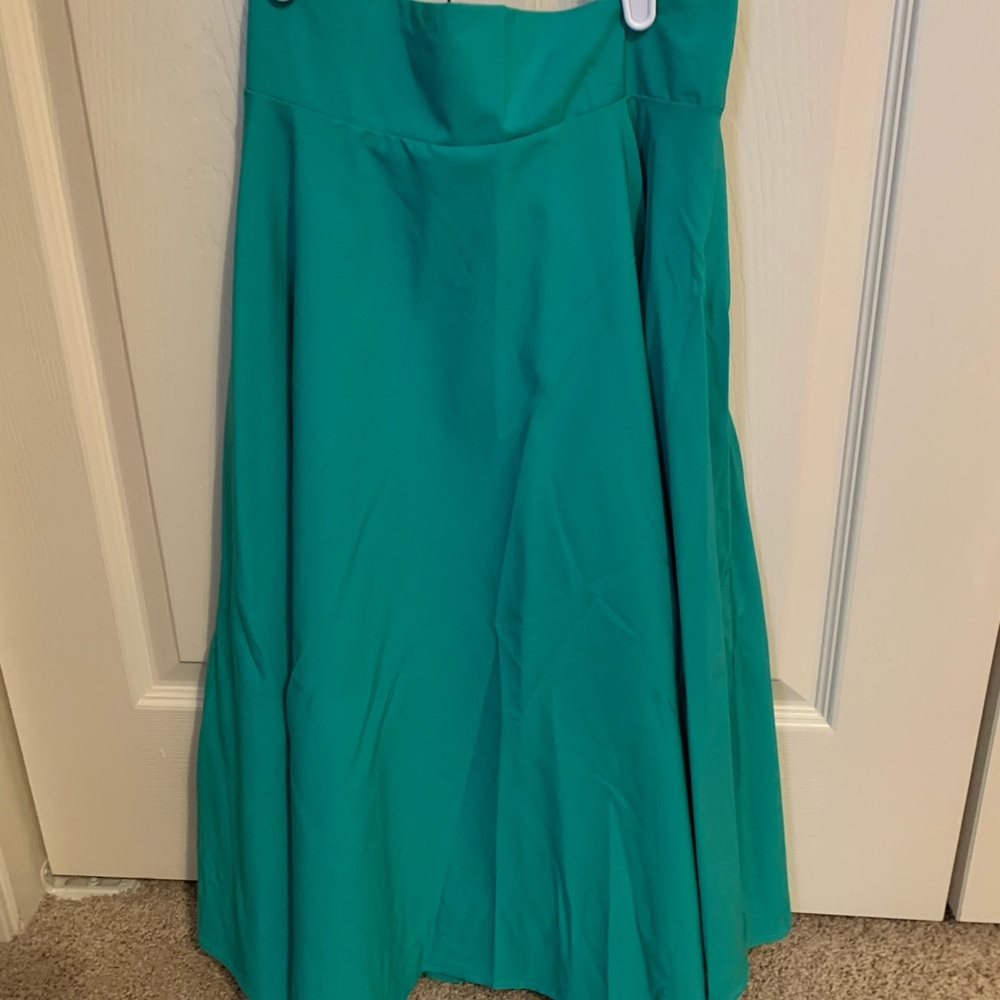 Kelly Green Midi Skirt